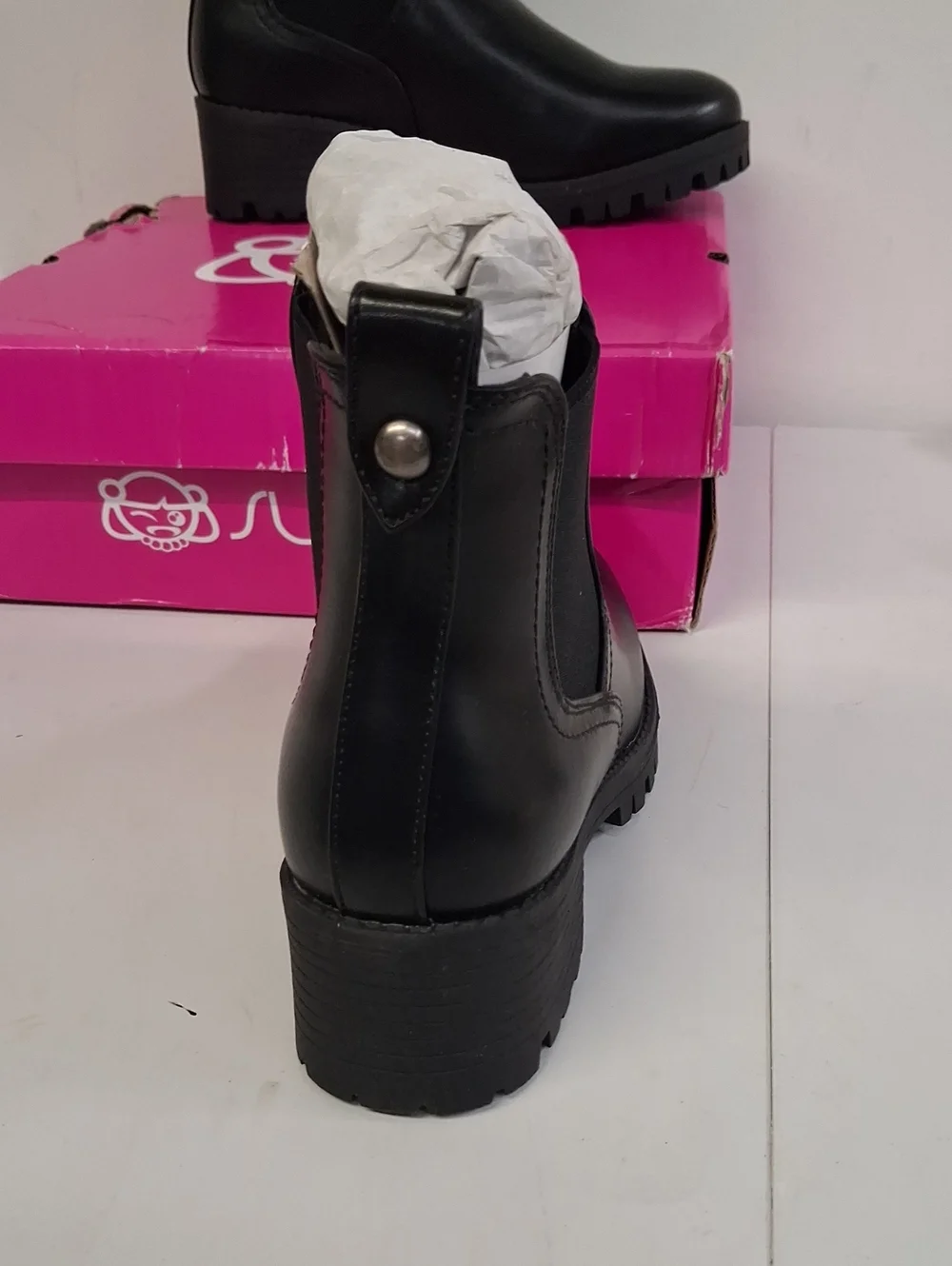 NWT Sugar Kelce Smooth Black Chelsea Ankle Boots for Women
